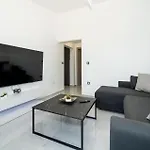 1 Bedroom Gorgeous In * Pridraga