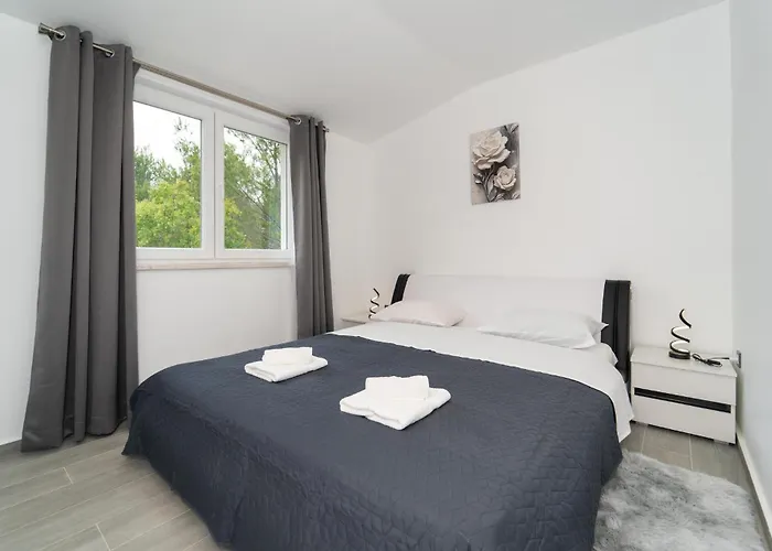 Apartman Awesome In With Wifi
