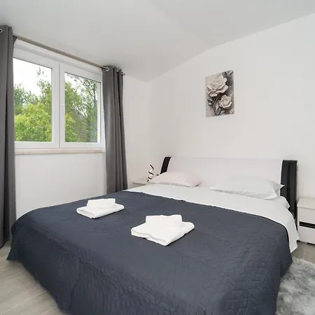 דירה 1 Bedroom Gorgeous In
